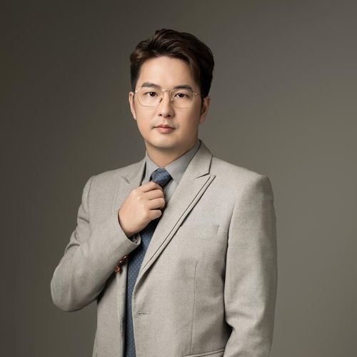 Arnold Hu